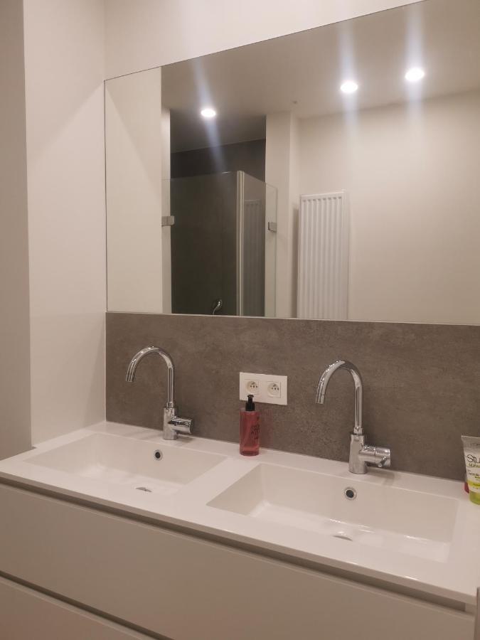 Nostalgia Homestay Bruges Extérieur photo